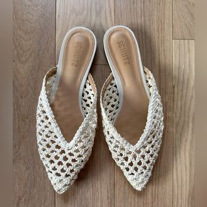 Schultz Badria Point Mules